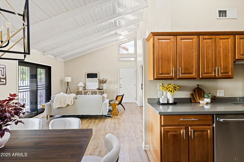 listing image