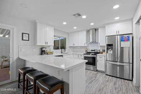 listing image