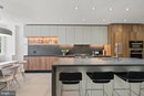 brightmls/1d0b534c392763b0b6de449d52601e1a.jpg?width=131&height=105&format3=webp