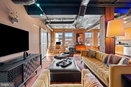 brightmls/65dbfc60bd6100aeffbb9c9e71675f69.jpg?width=131&height=105&format3=webp