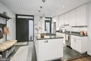 brightmls/834566f84159626d77d33863937ea4ce.jpg?width=131&height=105&format3=webp