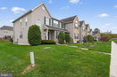 brightmls/966ca27cc8a805949a65e8fab57a5296.jpg?width=131&height=105&format3=webp