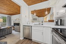 brightmls/b64ee0bf0a2dc2037682ac5eca9c3006.jpg?width=131&height=105&format3=webp