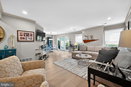 brightmls/cf62512e2e6d86f44ad05516066592ee.jpg?width=131&height=105&format3=webp