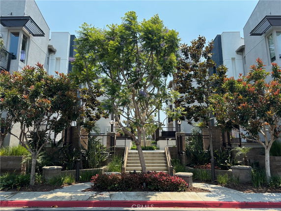 Building image