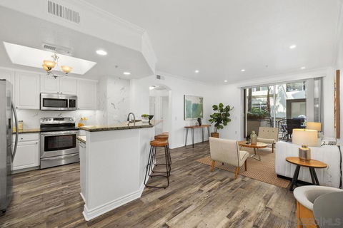 listing image