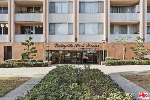 Front view of Lafayette Park Towers Condominiums building.