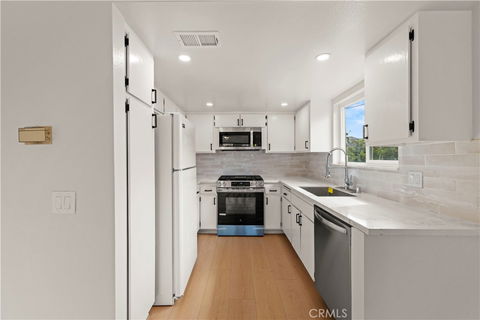 listing image