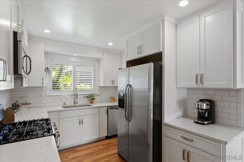 listing image