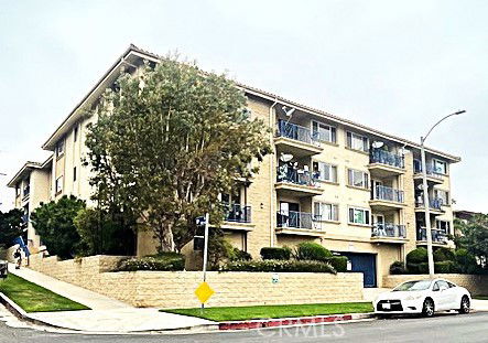Building image
