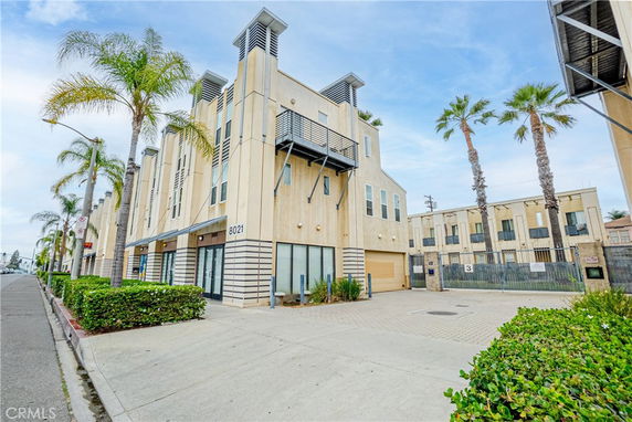 Building image