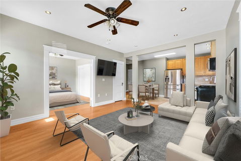listing image