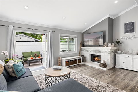 listing image