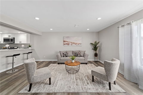 listing image