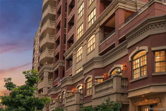 Building Image