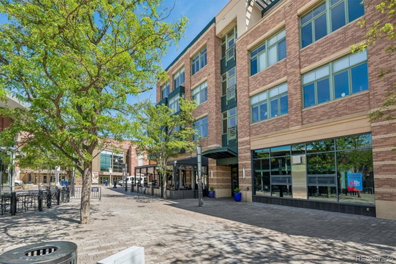 Building Image