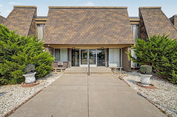 Building Image