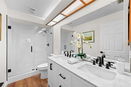 flstellar/3de8a224d98d2f94c2f6aa473df657ae.jpg?width=131&height=105&format3=webp