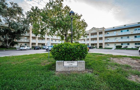 Building image