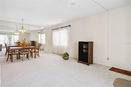 flstellar/e8e2c3022b73ab6cabe1f1dc33f514f0.jpg?width=131&height=105&format3=webp