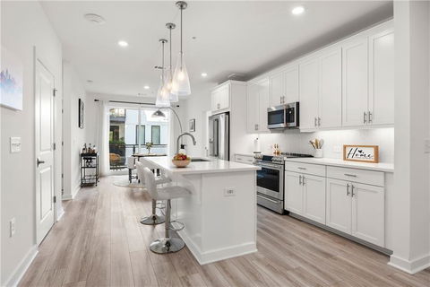 listing image