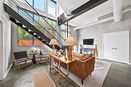 gafmls1/7ba04b921a4dbd2943ccf92968562505.jpg?width=131&height=105&format3=webp