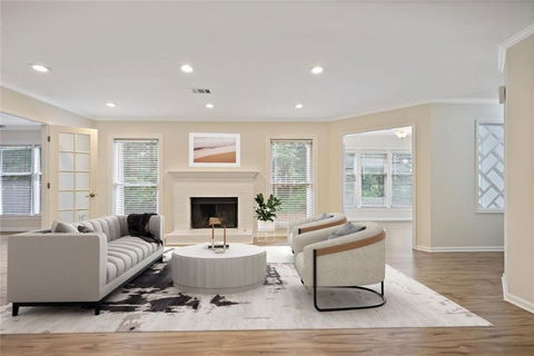 listing image