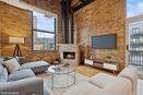 ilmred/1cdbf9deb0a76bafca5ea60fe98cc13c.jpg?width=131&height=105&format3=webp