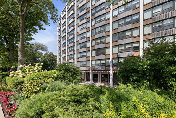 Building image