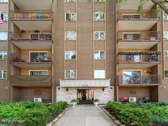 Building image