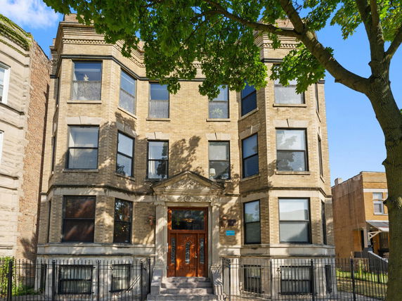 Building image