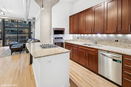 ilmred/9742413af84a3a6f96fcf0a2c0e3cdec.jpg?width=131&height=105&format3=webp