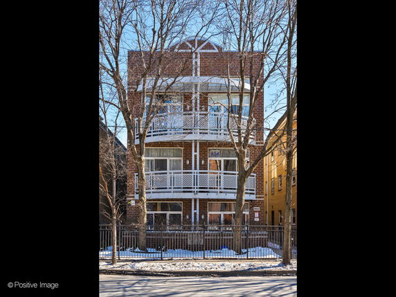 Building image