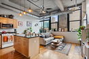 ilmred/bf1ea0922bac761a94d0d049e7592139.jpg?width=131&height=105&format3=webp