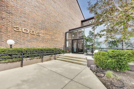 Building image