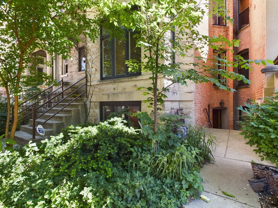 Building image