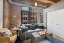 ilmred/fbf88c310694a176f1bcf4c9a5c751f7.jpg?width=131&height=105&format3=webp