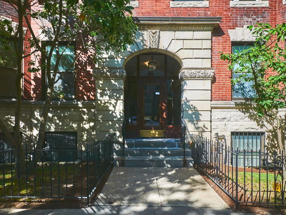 Building image