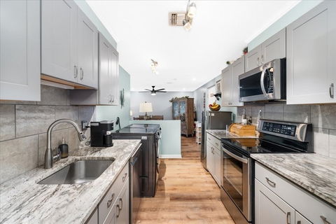 listing image