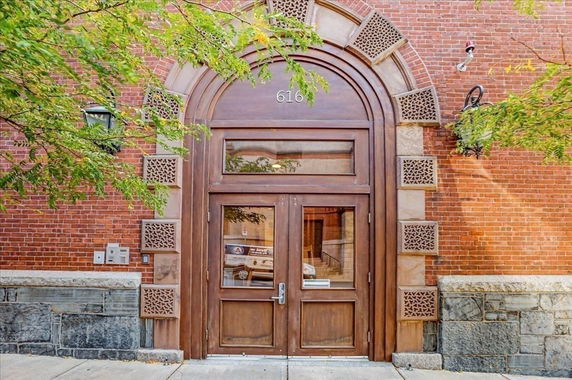 Building image