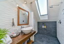 mamlspin/356207d9aa331a71d3d700bb7b8199c0.jpg?width=131&height=105&format3=webp