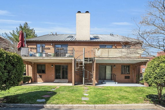 Building image