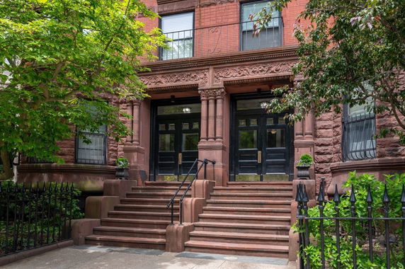 Building image