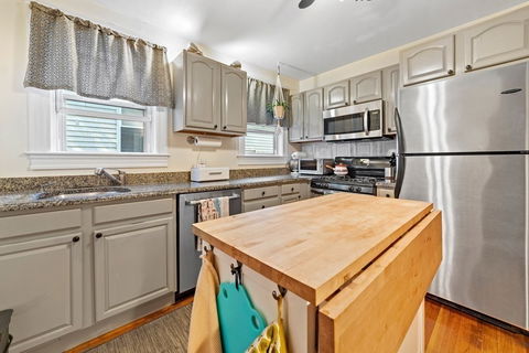 listing image