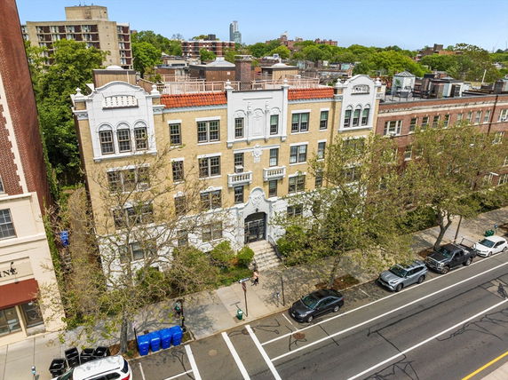 Building image