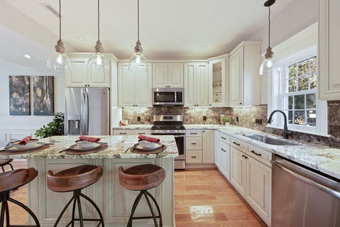 listing image