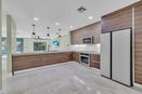 miamire/05b5d93f148acdd1ad3430121ccf7bd9.jpg?width=131&height=105&format3=webp