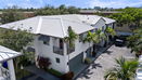 miamire/0d1f1476689032c6f1370bf926042eb5.jpg?width=131&height=105&format3=webp