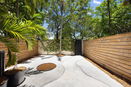 miamire/0ecb9d8674cc12f39e264843f705863a.jpg?width=131&height=105&format3=webp
