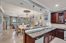 miamire/0fb8d9f17bd71df6b485eb37af656c46.jpg?width=131&height=105&format3=webp